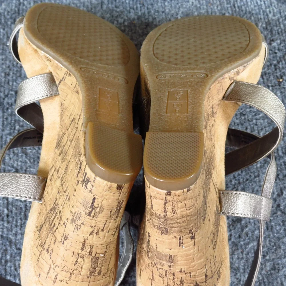 Aerosoles Plush Wedge‎ Women Strappy Sandal Size 8 Summer Metallic Pewter Cork